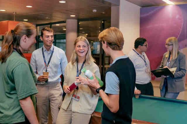 Ontdek onze wereld als trainee